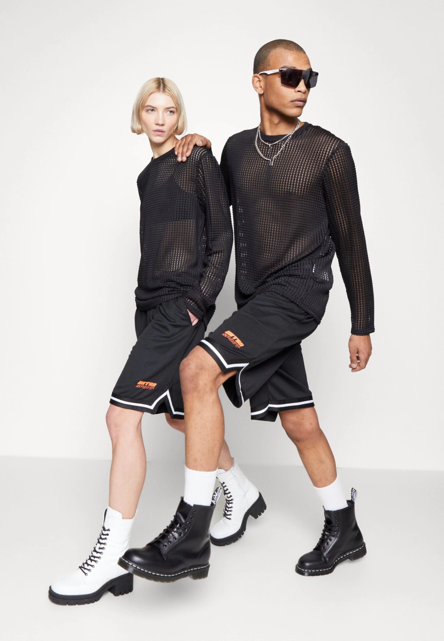 YOURTURN Unisex - Shorts - Black 4 YOURTURN Unisex - Shorts - Black - Afbeelding 4