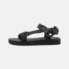 YOURTURN Unisex - Sandalen - Black