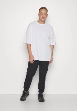 YOURTURN Unisex 3 Pack- T-Shirt Basic - White/Lilac/Black 18 YOURTURN Unisex 3 Pack- T-Shirt Basic - White/Lilac/Black -YOUR TURN Mode 7d9c4d03c4054ce098a931d778e37683