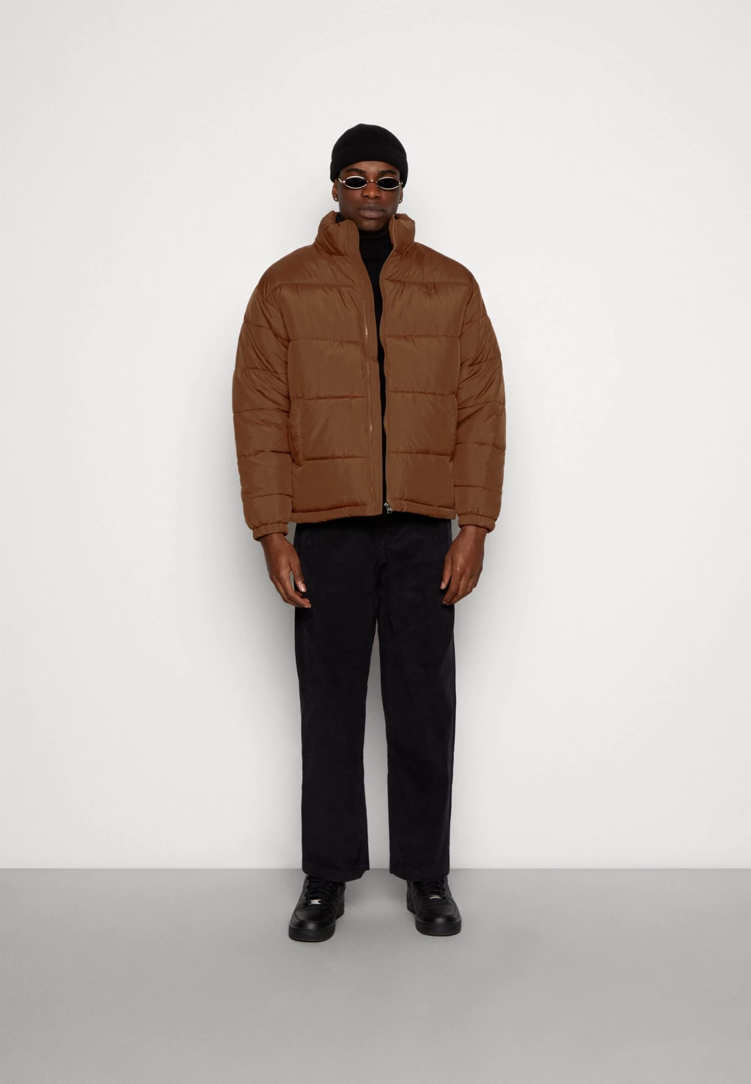 YOURTURN Oversize Puffer Jacket Unisex- Winterjas - Brown 2 YOURTURN Oversize Puffer Jacket Unisex- Winterjas - Brown - Afbeelding 2