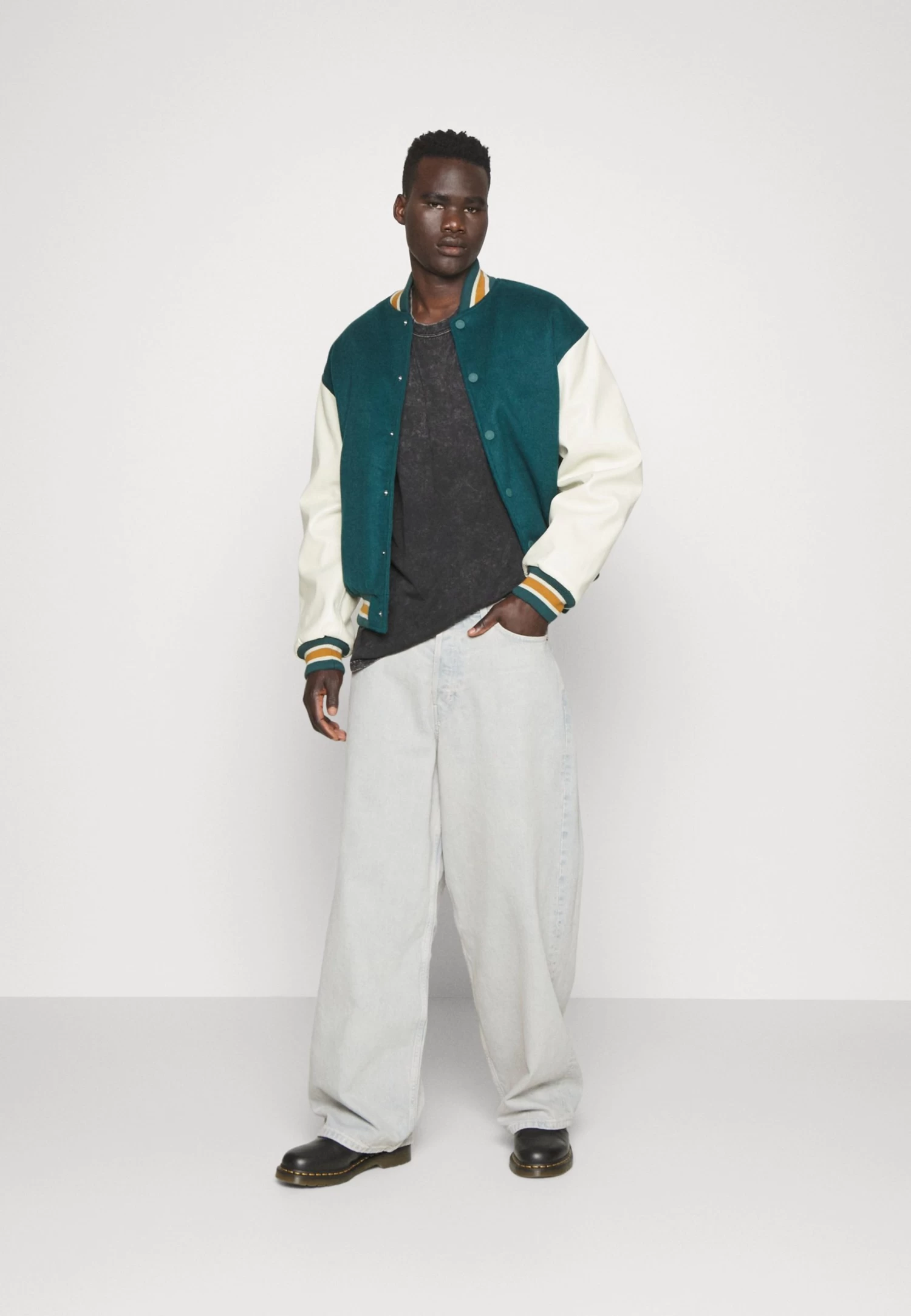 YOURTURN 2 Pack Unisex - T-Shirt Basic - Black/Olive 1 YOURTURN 2 Pack Unisex - T-Shirt Basic - Black/Olive