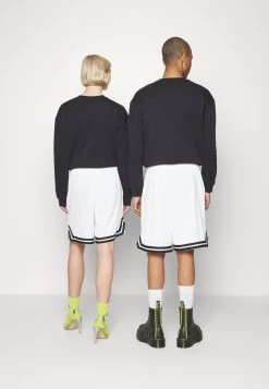 YOURTURN Unisex - Shorts - White 8 YOURTURN Unisex - Shorts - White -YOUR TURN Mode e54f457ef8e24e7c9a840a567120bedd