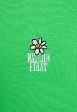 YOURTURN Sweater - Green 10 YOURTURN Sweater - Green -YOUR TURN Mode f000a028e7fd4b53aa74cfe07ec7c117