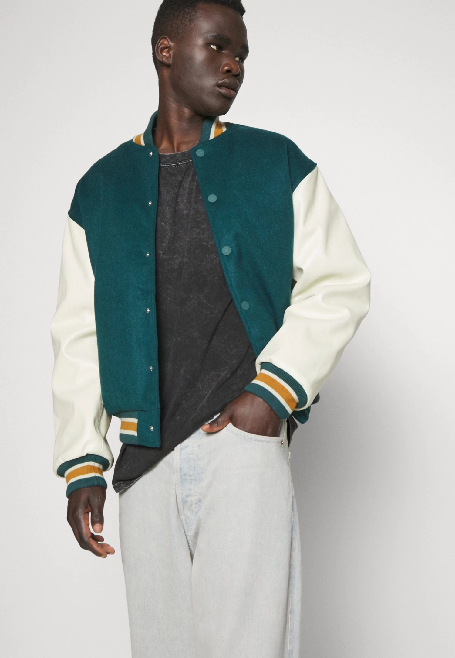 YOURTURN 2 Pack Unisex - T-Shirt Basic - Black/Olive 5 YOURTURN 2 Pack Unisex - T-Shirt Basic - Black/Olive - Afbeelding 5